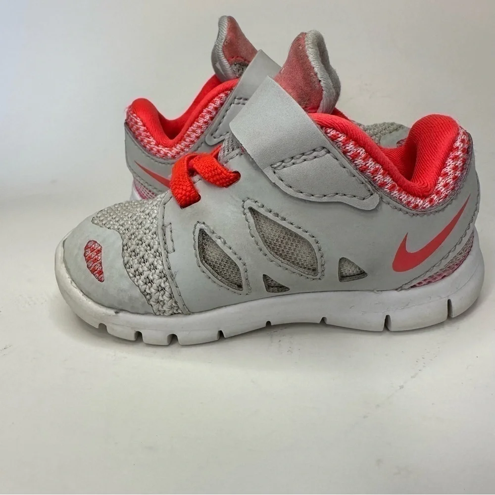 Nike Toddler Free Shoes 5.0 644447-002 Bright Coral Gray Baby Infant Size 4C